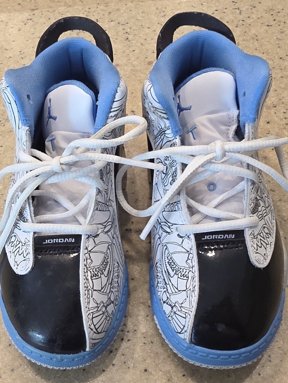 Jordan Dub Zero Kids' White & Blue Basketball Shoes